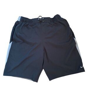Nike Men's Swim Trunks Black & Gray Colorblock Shorts Size L